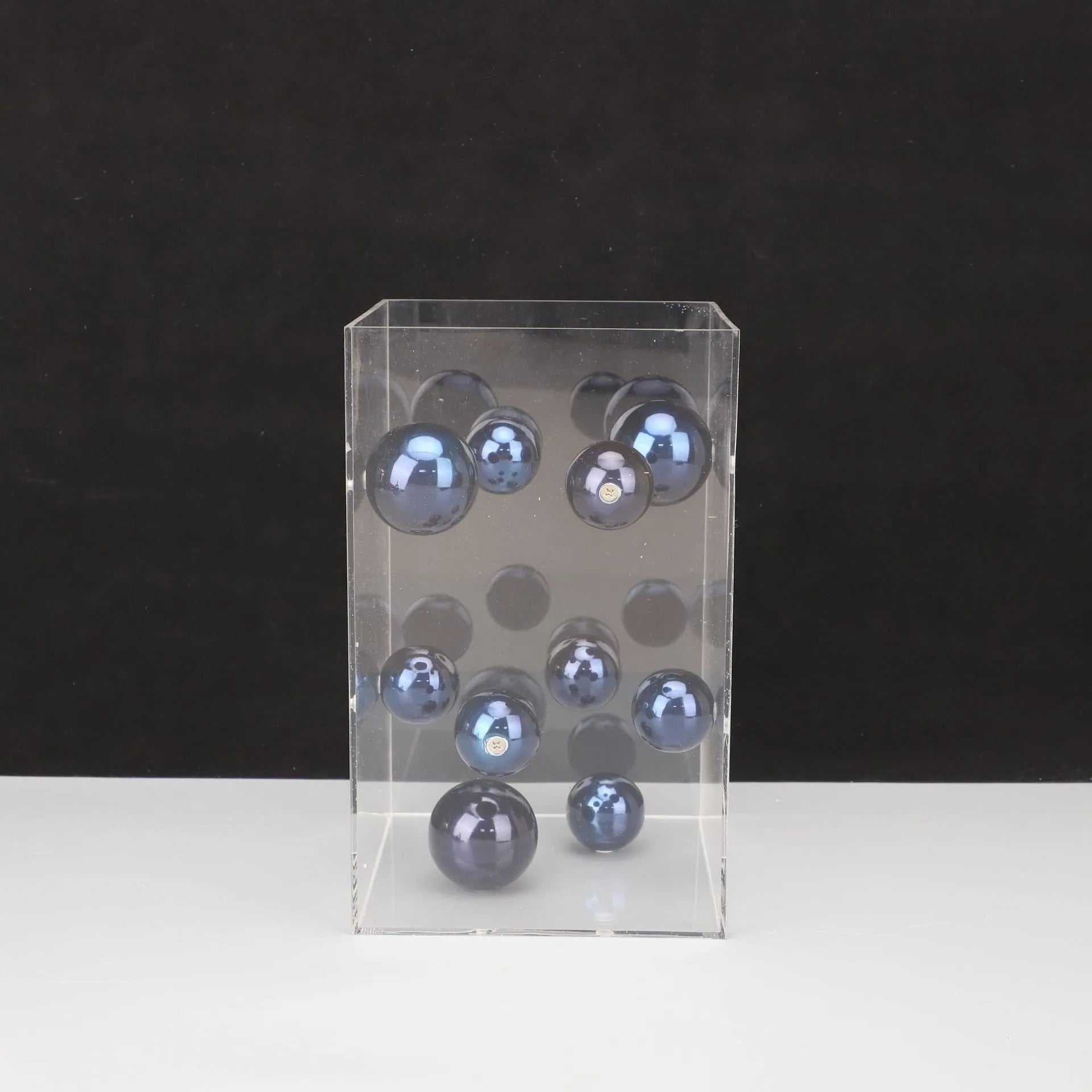 European-style Square Acrylic Cover Ball Ornaments Living Room Porch TV Cabinet Model Room Home High-end Decorations Modern
